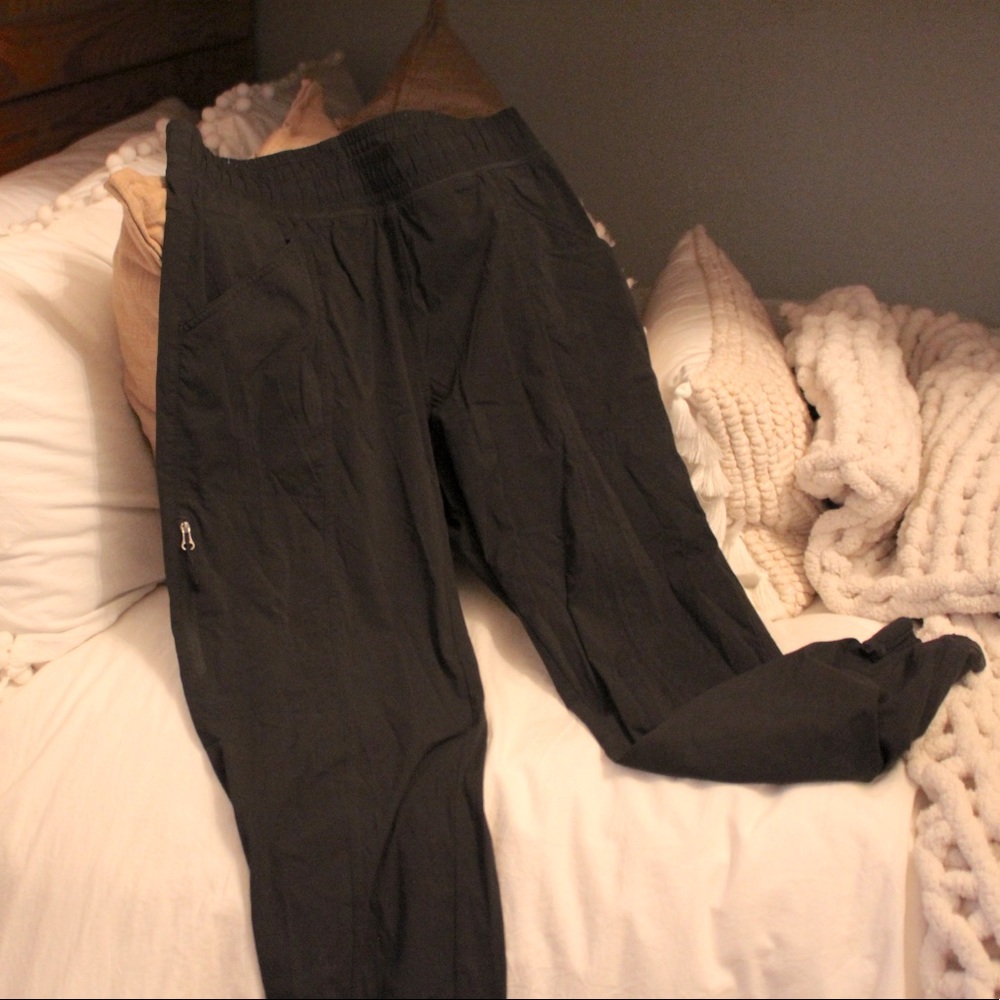 Girls’ Columbia Black Joggers